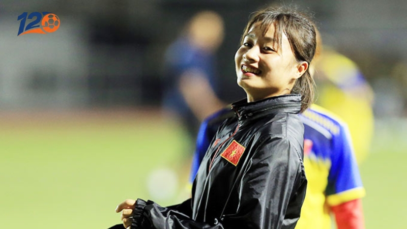 Hành trình theo đuổi đam mê bóng đá của Hoàng Thị Loan gặp nhiều khó khăn