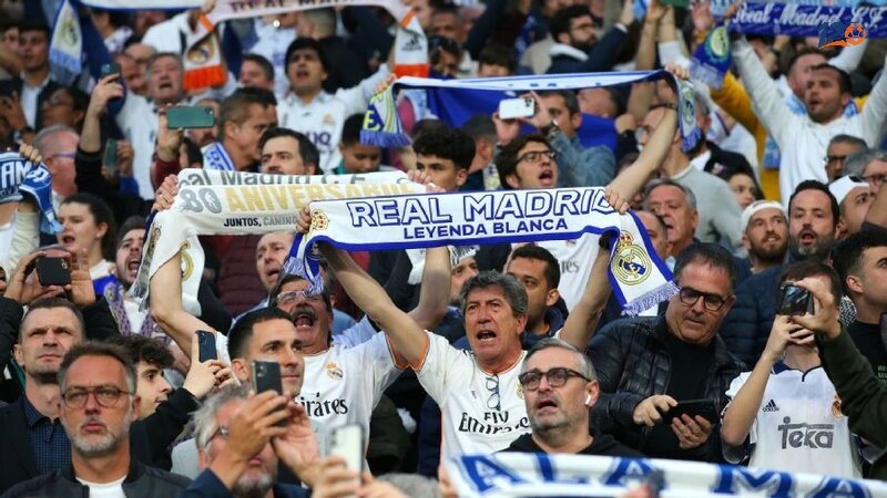 Hala Madrid là khẩu hiệu cổ vũ quen thuộc của Real Madrid