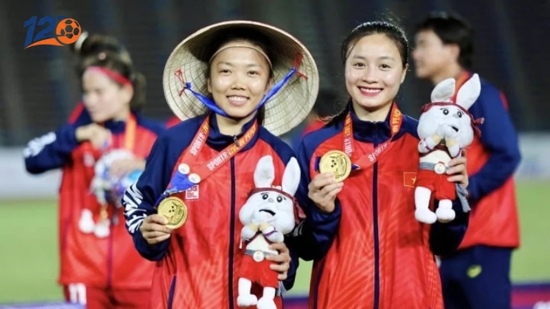 Hoàng Thị Loan cùng nghị lực vươn lên, cháy hết mình vì sân cỏ 