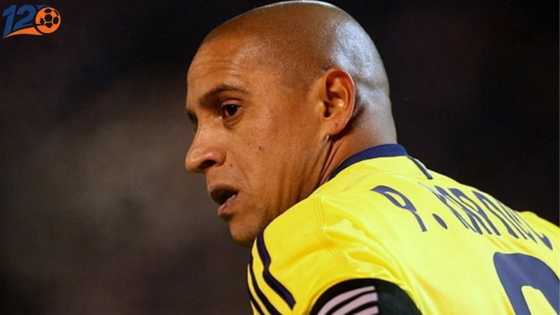 Roberto Carlos (Brazil) - Biểu tượng của phòng ngự tấn công