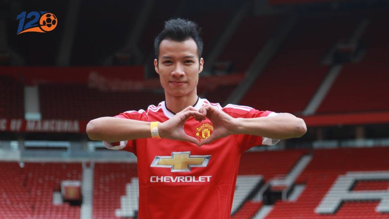 Biệt danh Cán Cris cũng ra đời từ chính niềm ngưỡng mộ dành cho thần tượng Cristiano Ronaldo