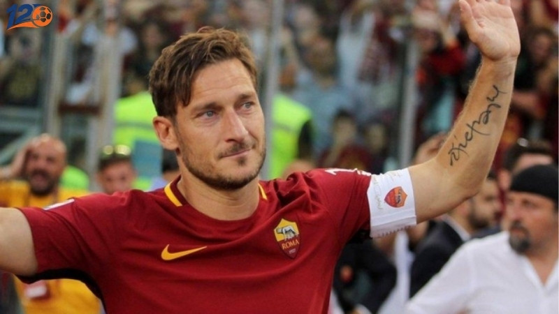 Francesco Totti - Top 2 những cầu thủ trung thành nhất thế giới