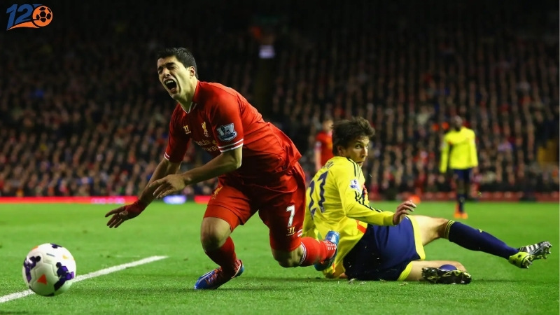 Những hành động bị xem là không fair play trong bóng đá